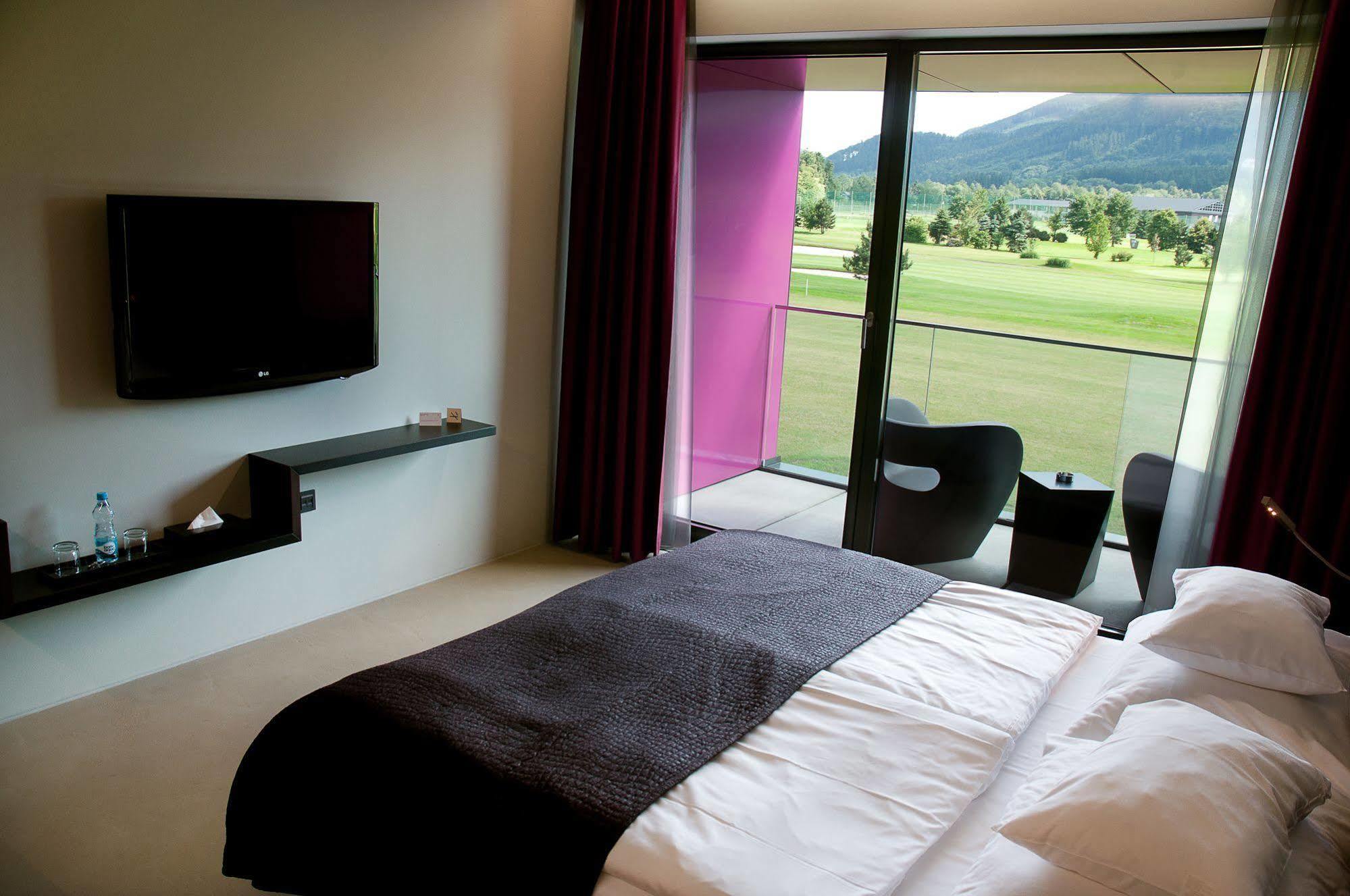 Miura Hotel Čeladná Екстериор снимка